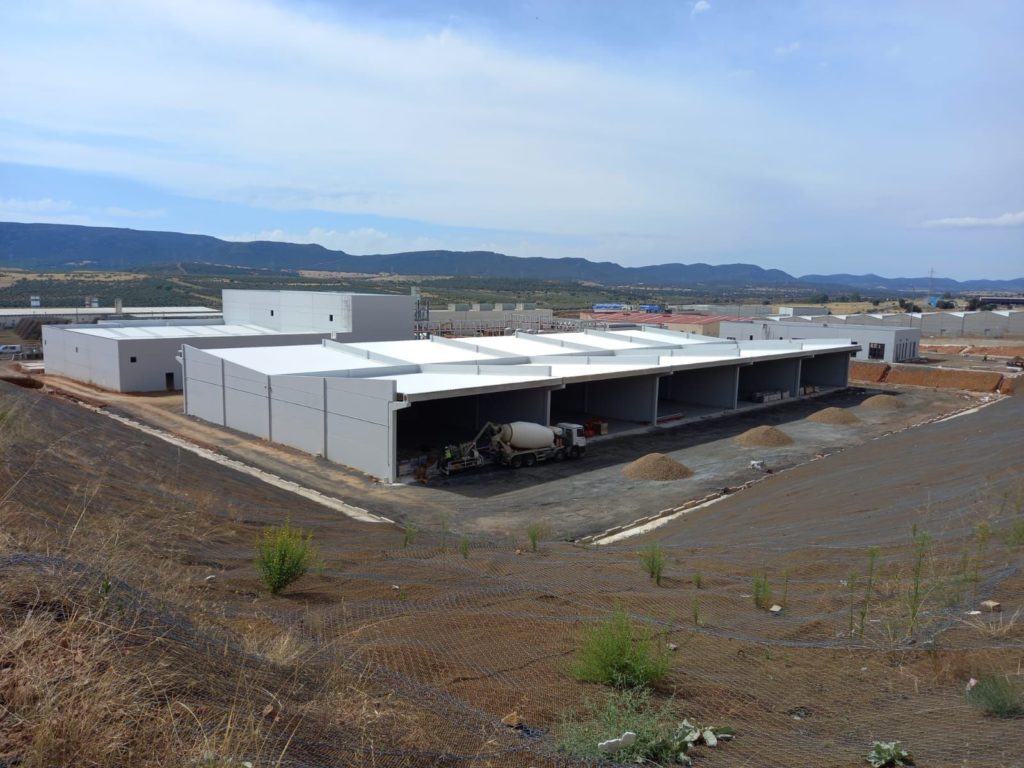 Foto de Construcción planta bioaceite renovable de Puertollano