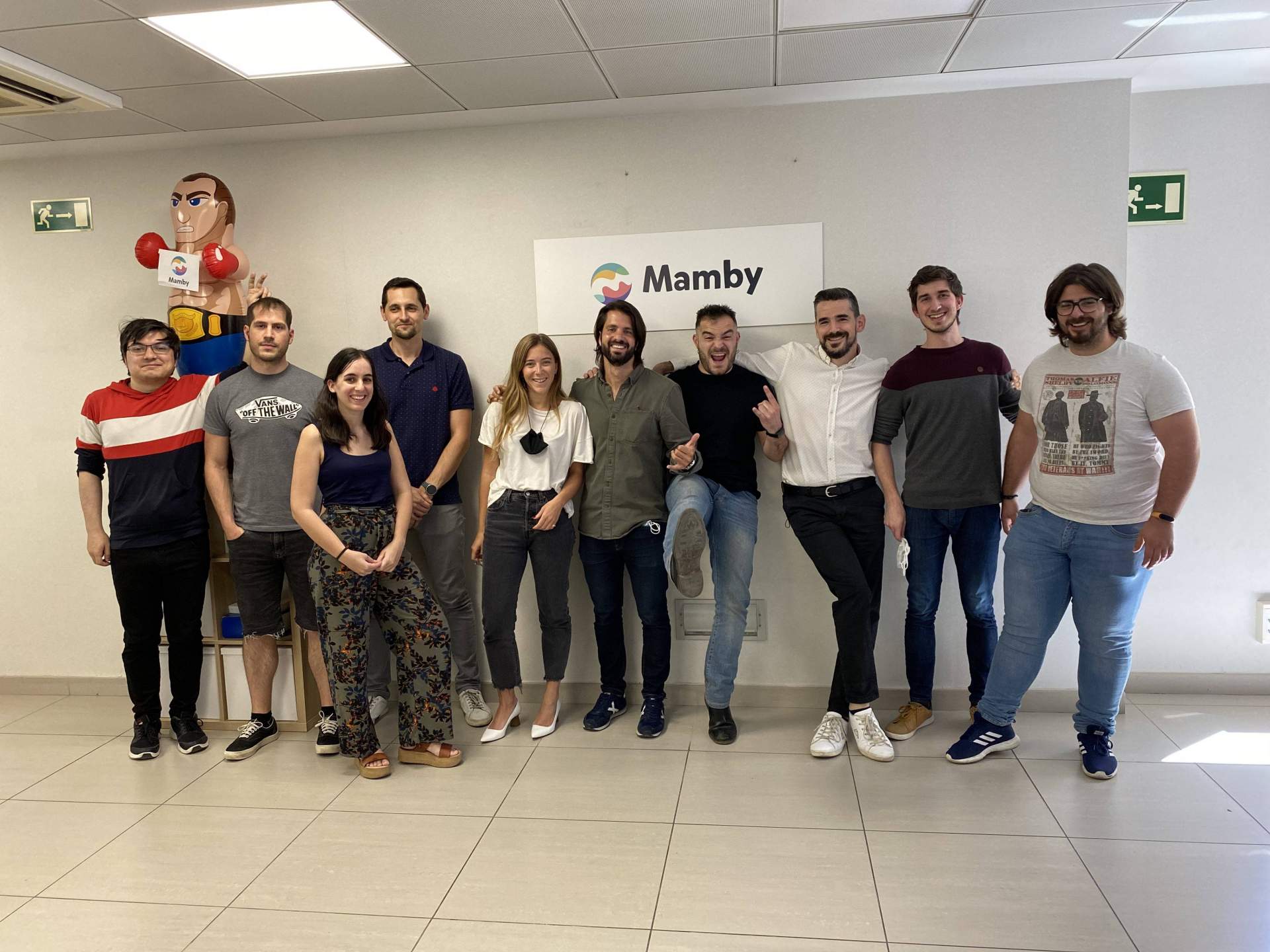 Mamby, la red social que premia a los generadores de contenido con Bitcoin