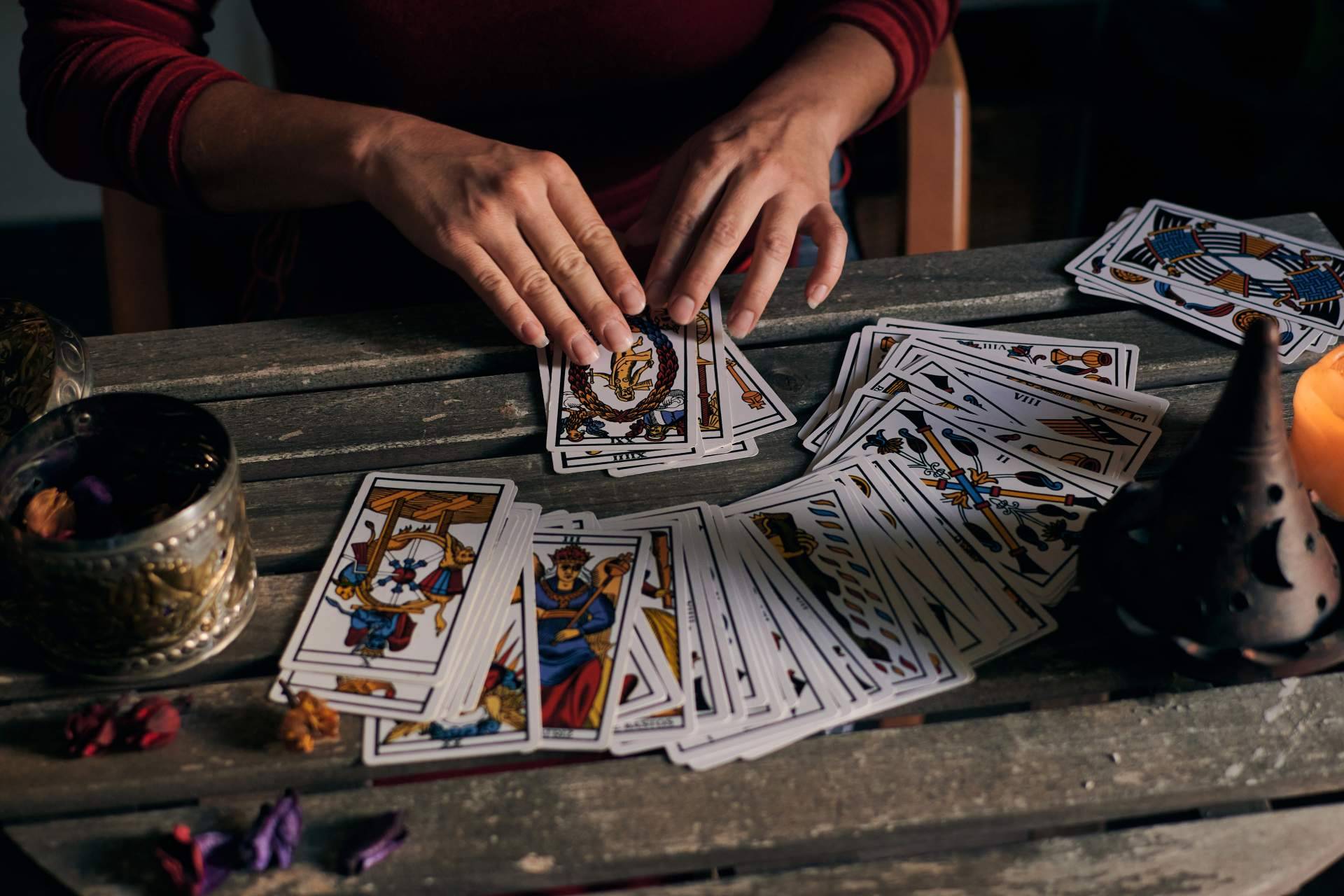 Lectura de cartas fiable en Bilbao con Tarot Bilbao