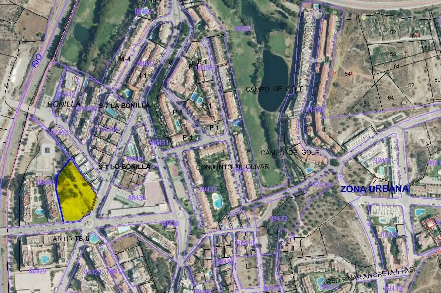 A subasta una parcela de terreno urbano para la construcción de 23 viviendas