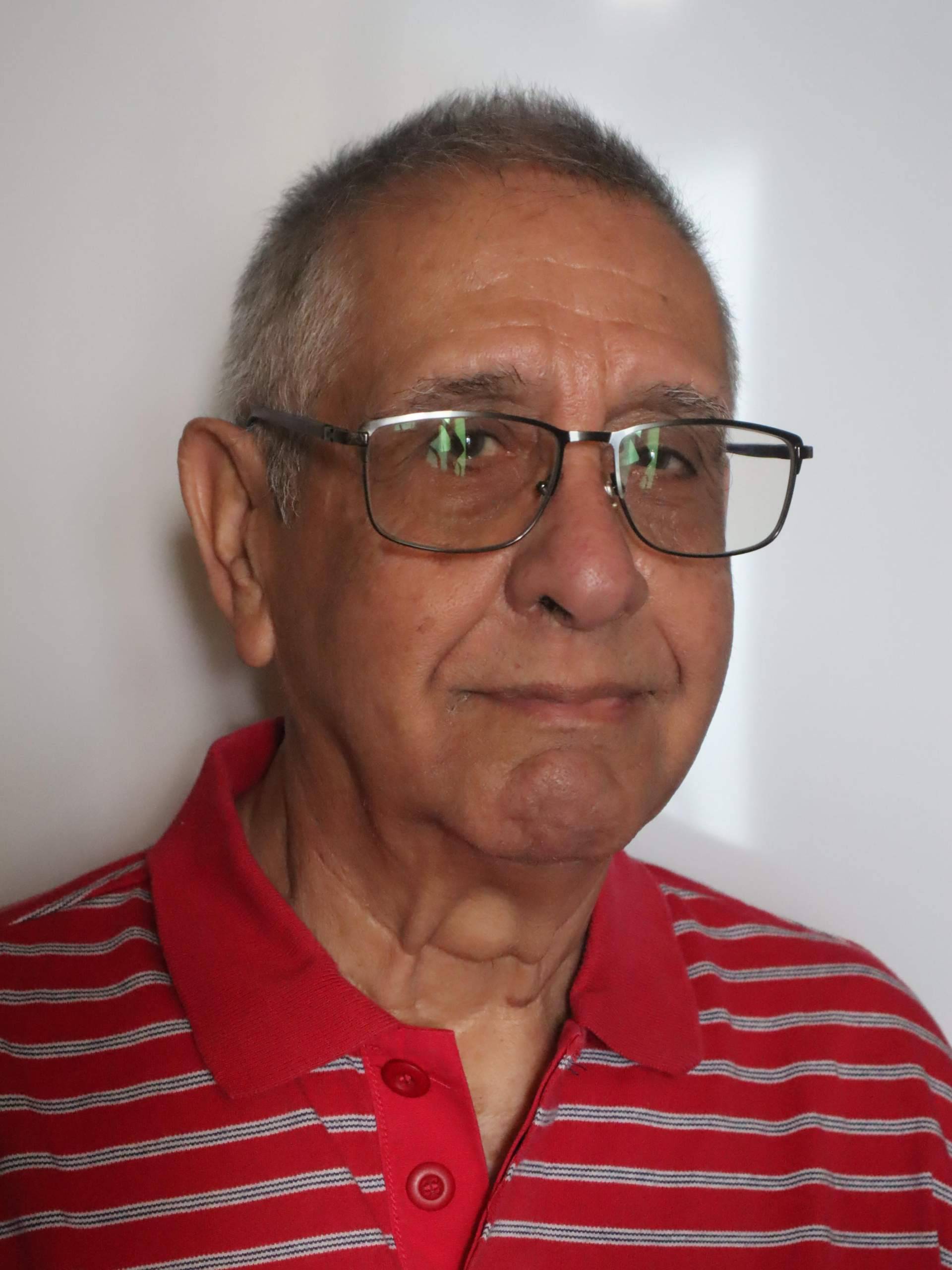 Iván Armando Dávila Roque debuta con 'Versos y Realidades de la Nada'; una obra que funde emoción, poesía y vivencia
